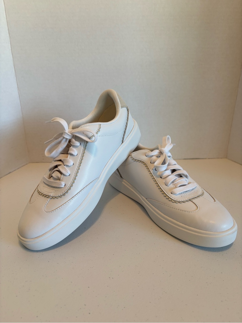 Cole Haan Grand Crosscourt Arlowe Women’s Sneakers Size 8B White Leather W33974